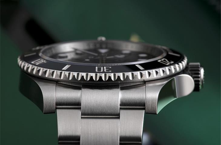 Elevate Your Style: Top 5 Rolex Daytona Lookalikes