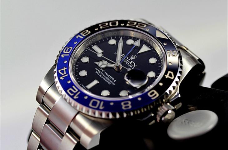 GMT 2 Discounts: Unveiling the Rolex Submariner GMT 2’s Allure